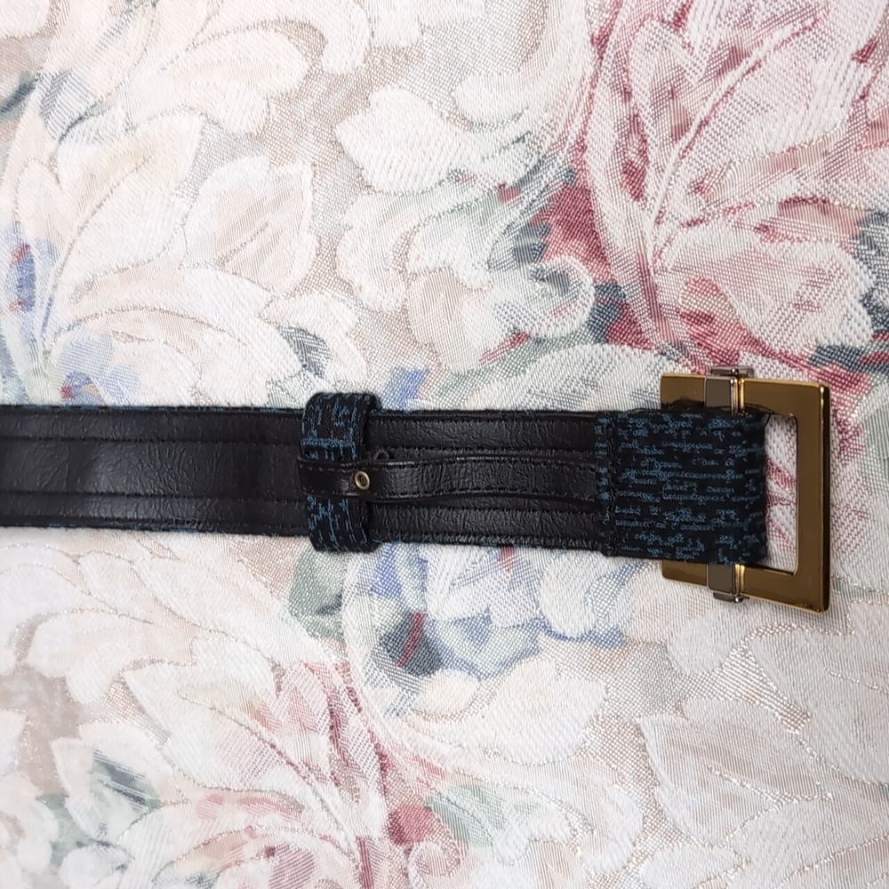 Weekender Teal Belt - Picture 3 of 3
